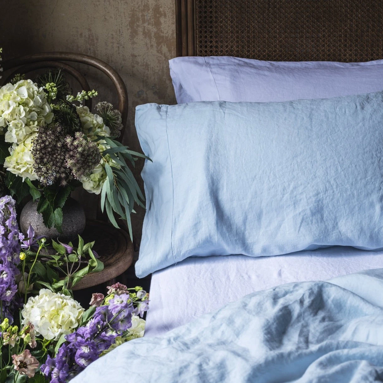 Lake Blue Linen Pillowcases (Pair) - Image 3