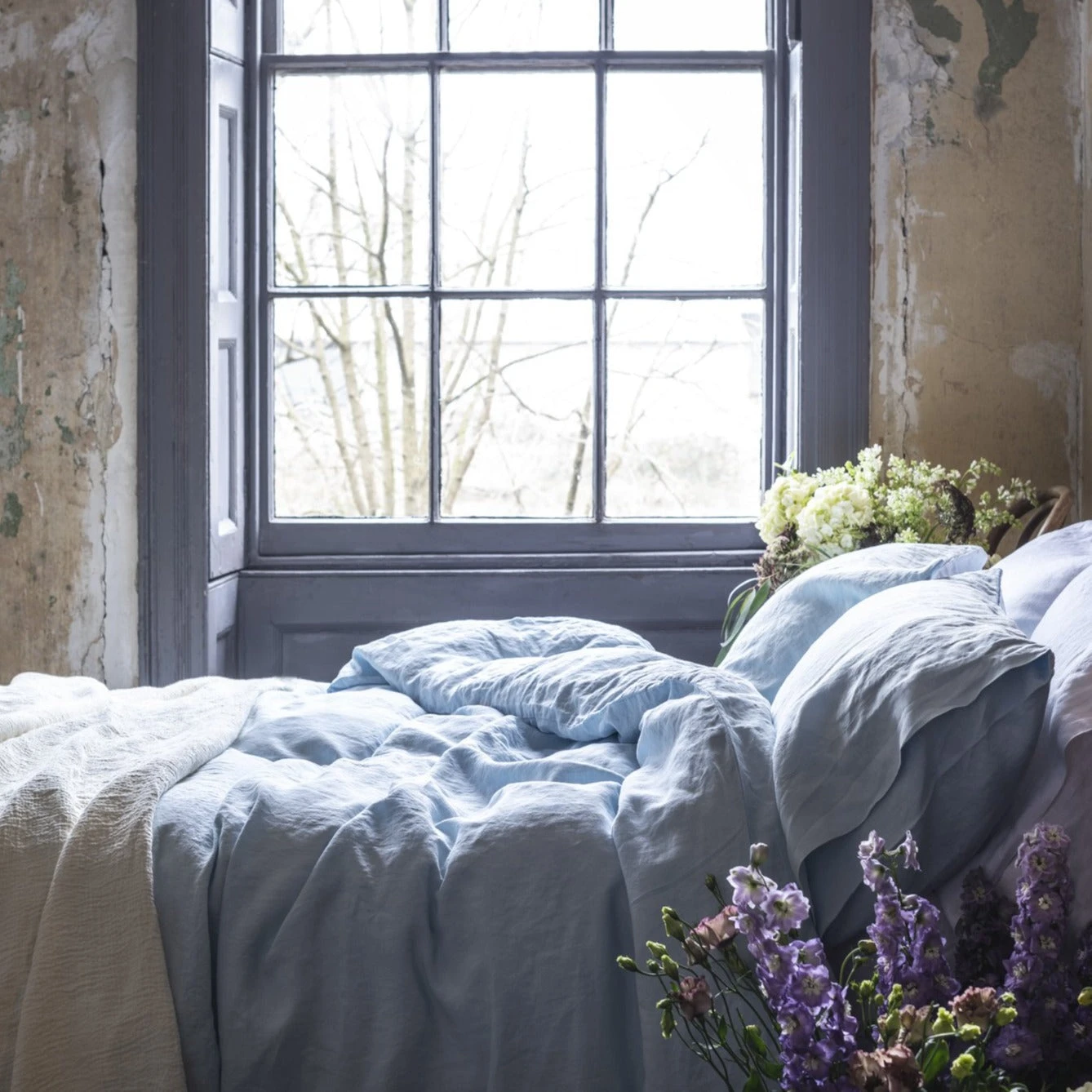 Lake Blue Linen Duvet Cover - Image 3