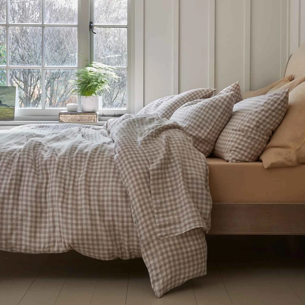 Mushroom Gingham Linen Sheet Set - Image 7