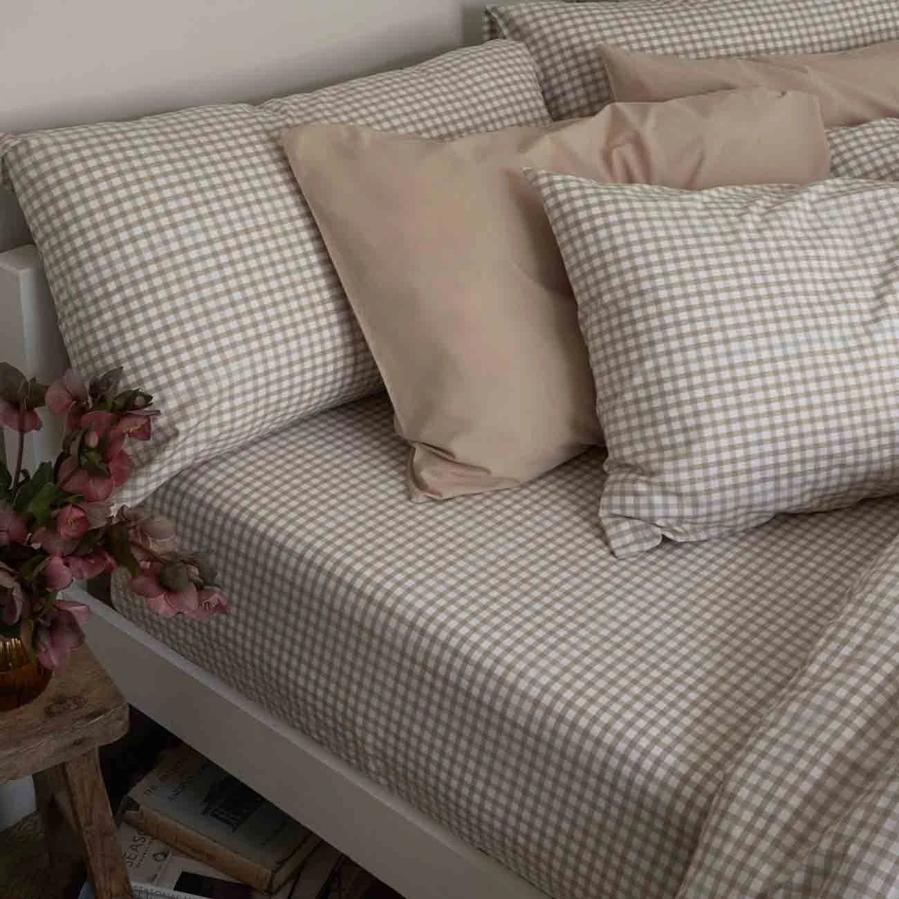 Cafe Au Lait Small Gingham Cotton Pillowcase (Pair) - Image 4