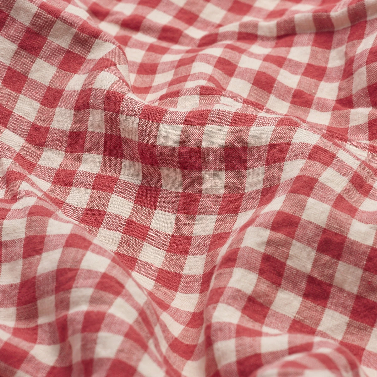 Mineral Red Gingham Linen Pillowcase (Pair) - Image 2