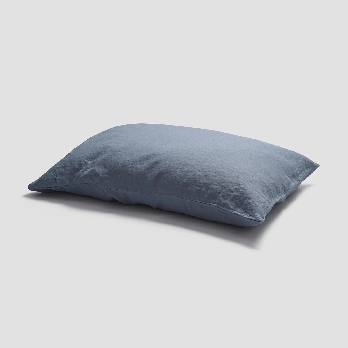 Dusk Blue Linen Pillowcases (Pair) - Image 3