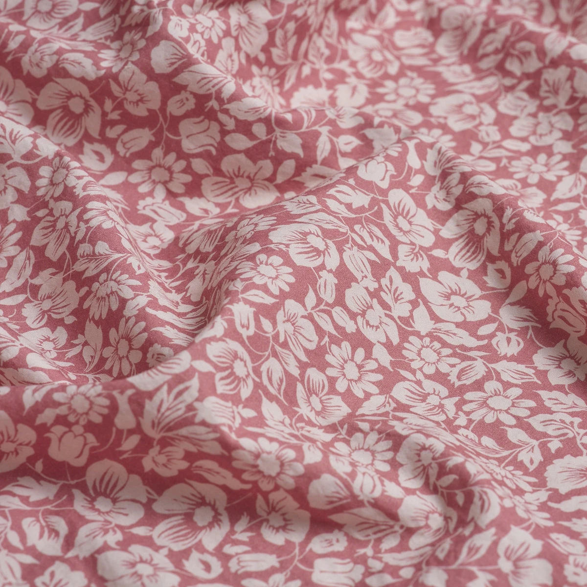 Red Dune Meadow Floral Printed Cotton Flat Sheet - Image 2